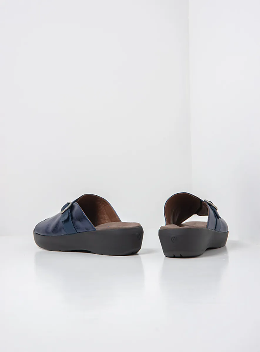 Wolky SS26 00204 Chino 23800 Leder metallic blau