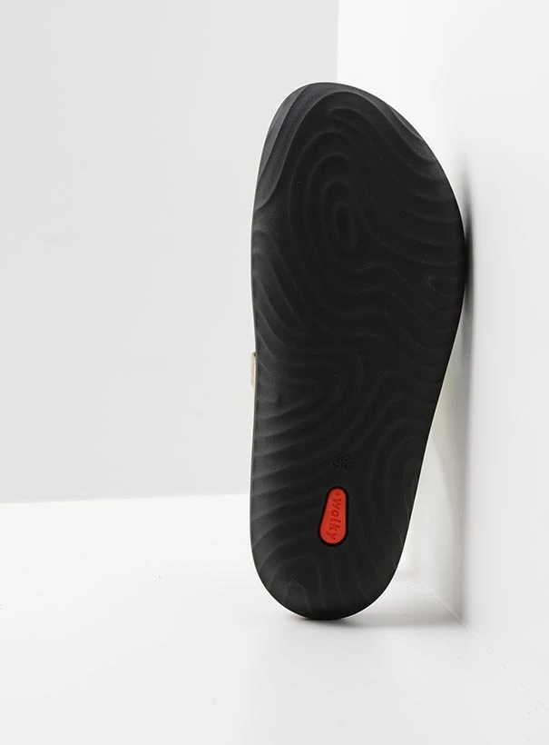 wolky slippers 00885 sense 11706 lichtgroen nubuck sole