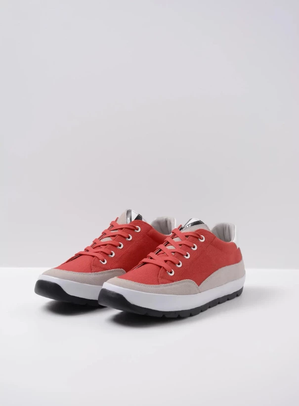 wolky schnuerschuhe 01425 babati 94500 rood canvas suede front