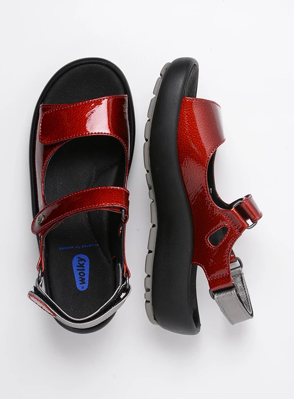 wolky sandalen 03333 brasilia 60500 lackleder rot top