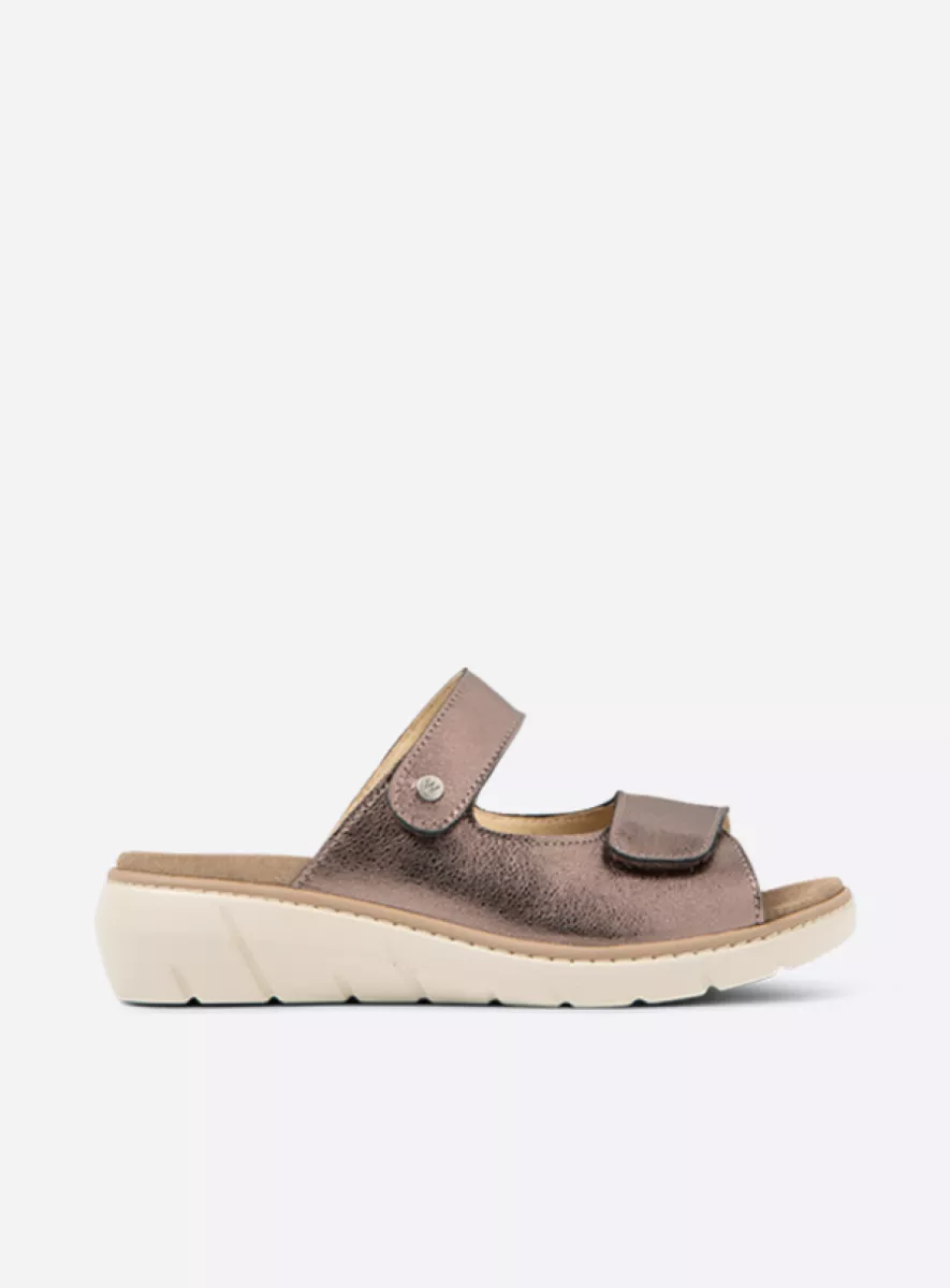 Wolky Pantoletten 04102 Cyprus 23203 Leder metallic bronze